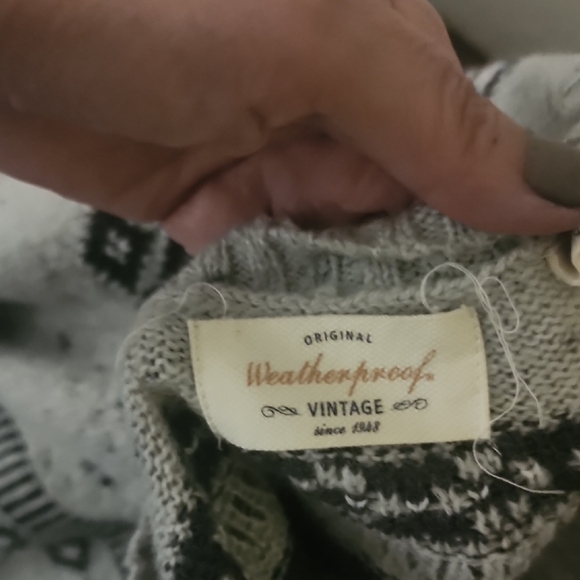 Gray Patterned Sweater - Picture 2 of 5